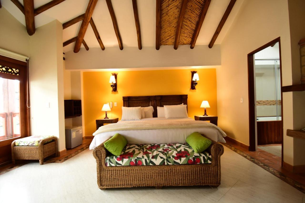 Hotel Campanario De La Villa فيلا دي ليفا المظهر الخارجي الصورة