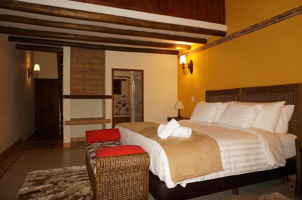 Hotel Campanario De La Villa فيلا دي ليفا الغرفة الصورة