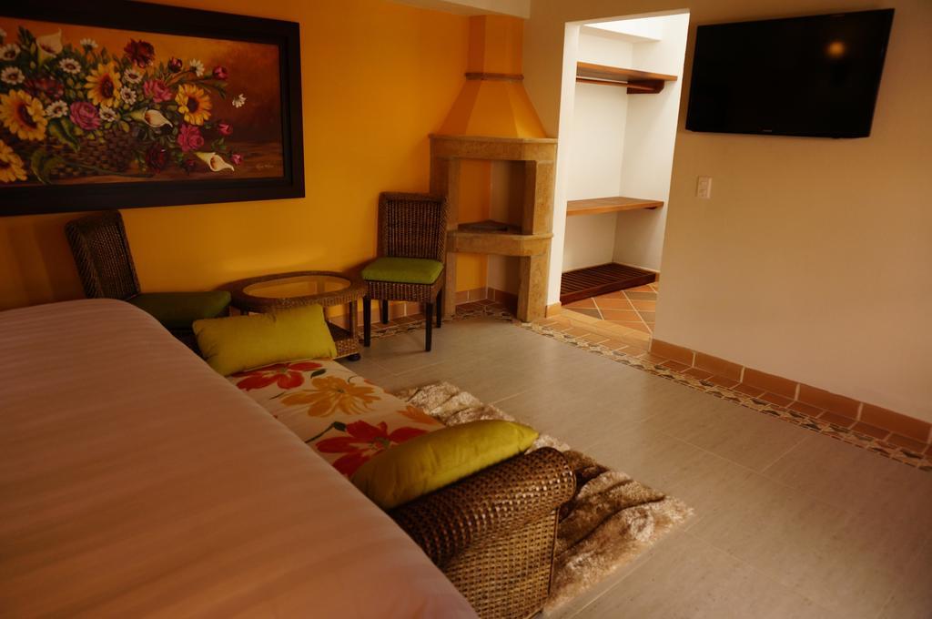 Hotel Campanario De La Villa فيلا دي ليفا الغرفة الصورة