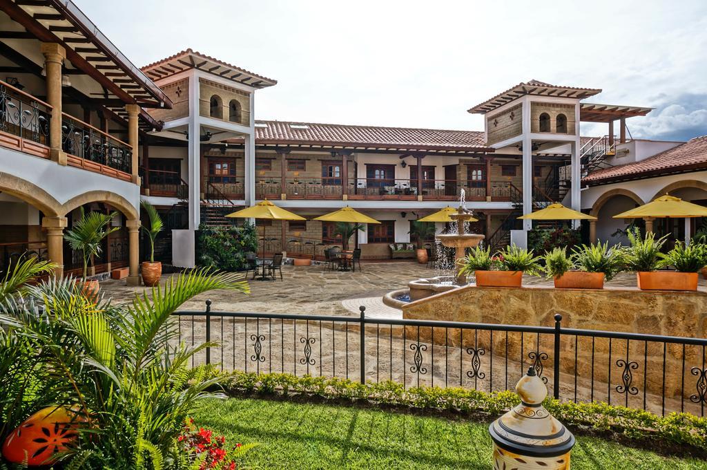 Hotel Campanario De La Villa فيلا دي ليفا المظهر الخارجي الصورة